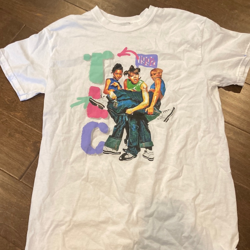 TLC 1992 size medium Tee! No Scrubs! Crazy sexy cool